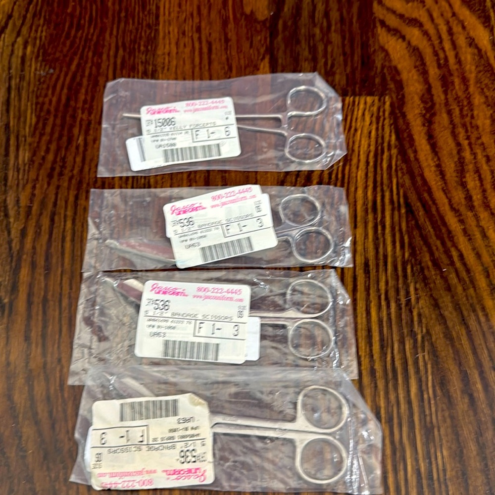 5 1/2 inch Bandage Scissors & Forceps
